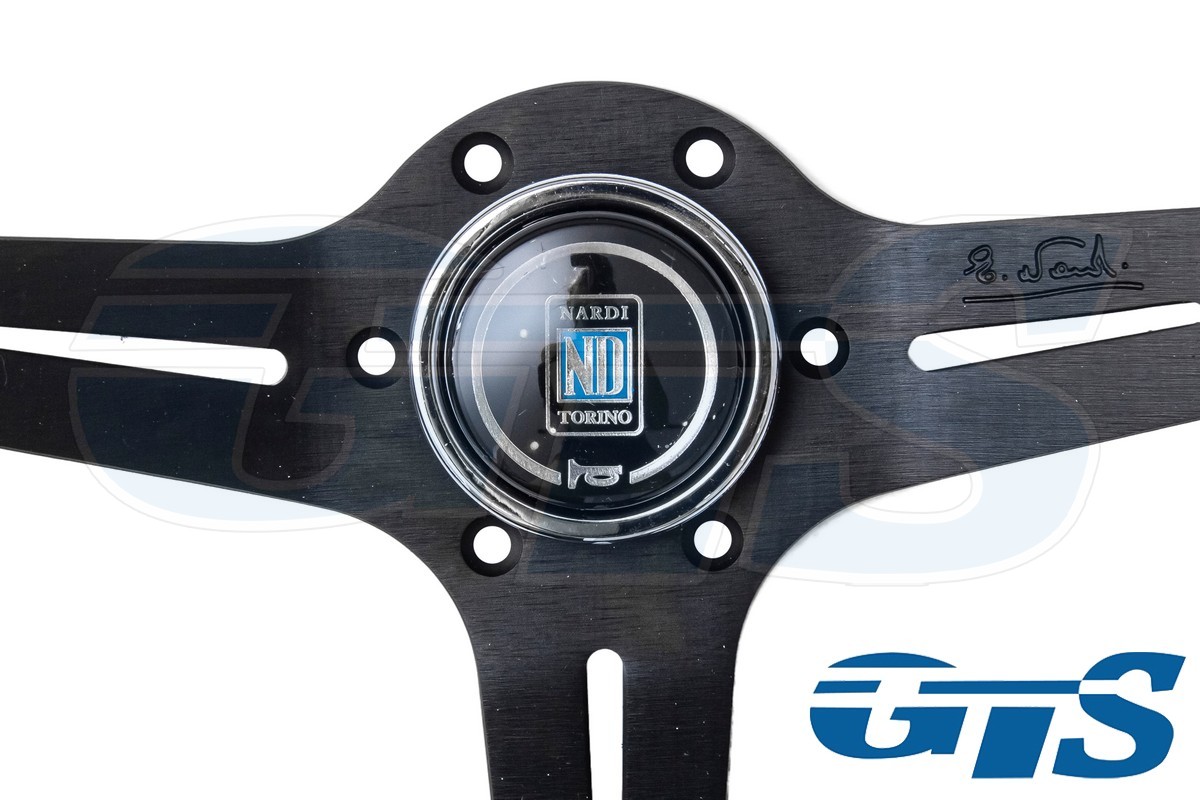 Руль NARDI замша, черный (нить красная)